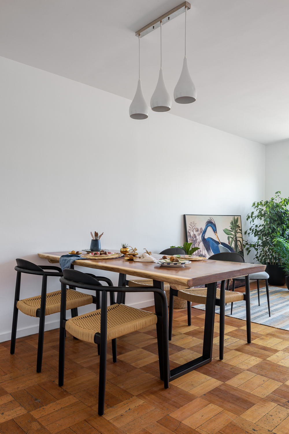 Sitial Lorenz de madera negra y asiento de ratán - Imagen 4